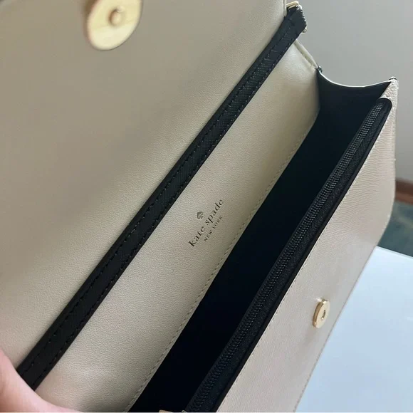 Kate Spade Purse - Picture 6 of 12